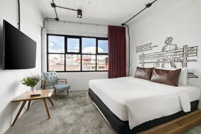 Camera doppia Standard con vista sulla città — Quip Bed & Breakfast